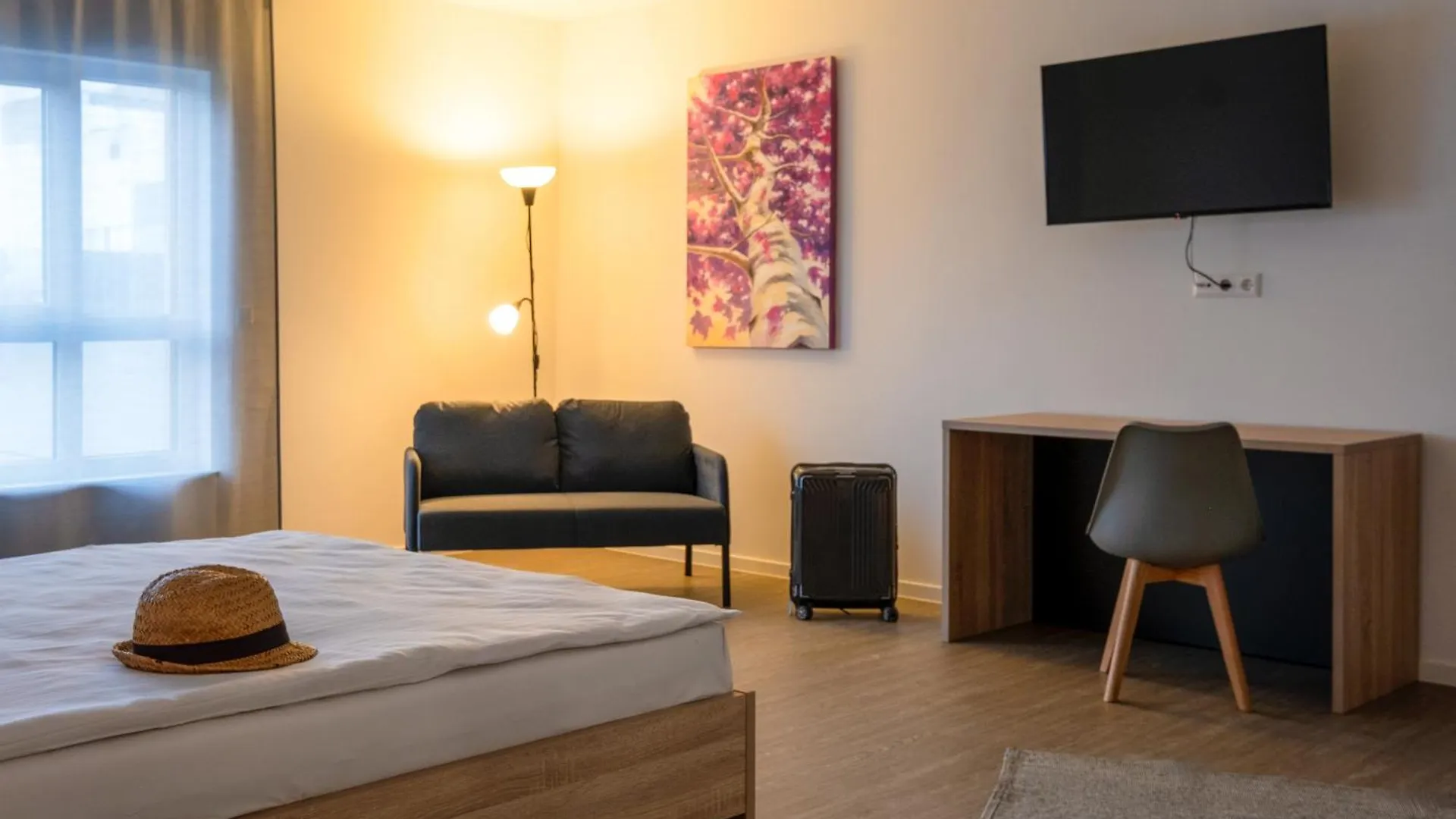 **** Aparthotel Jade & Jabo - Sehr Schoene Zimmer & Apartements Zum Wohlfuehlen Tageweise & Wochenweise Buchbar Neuss Germany